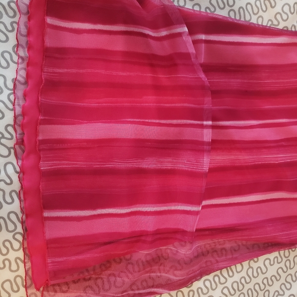 Top - Picture 3 of 3